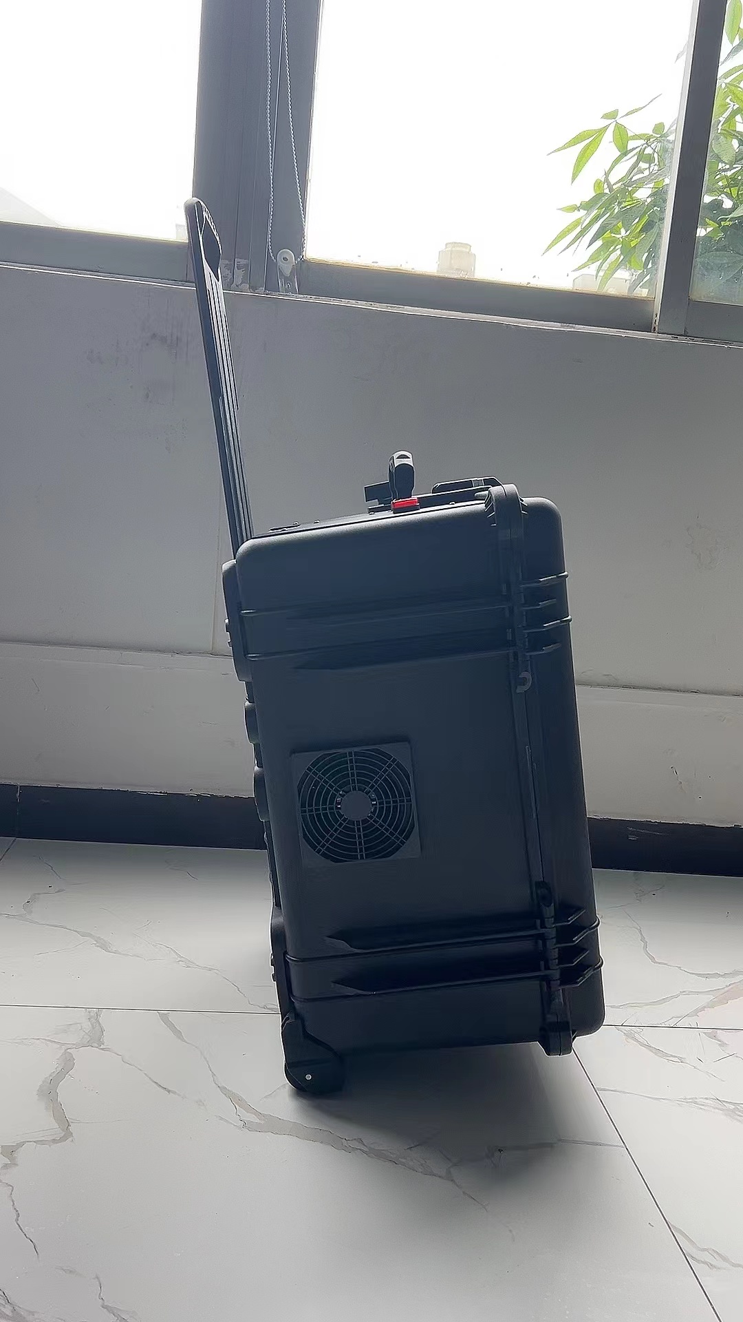 彰武手拉箱型移动通信干扰器
